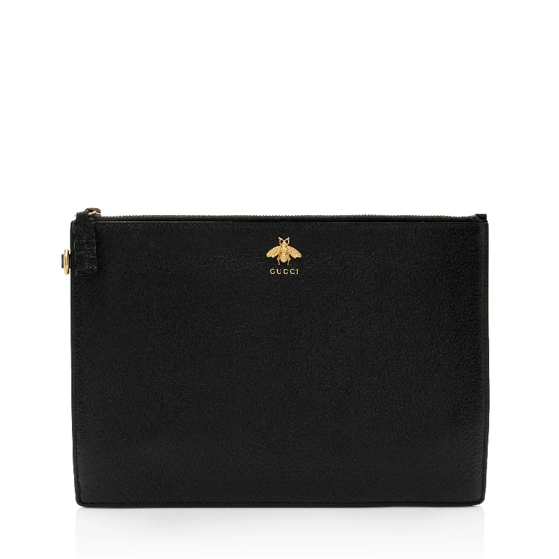 Gucci Calfskin Bee Wristlet (SHF-zPd4Ik)