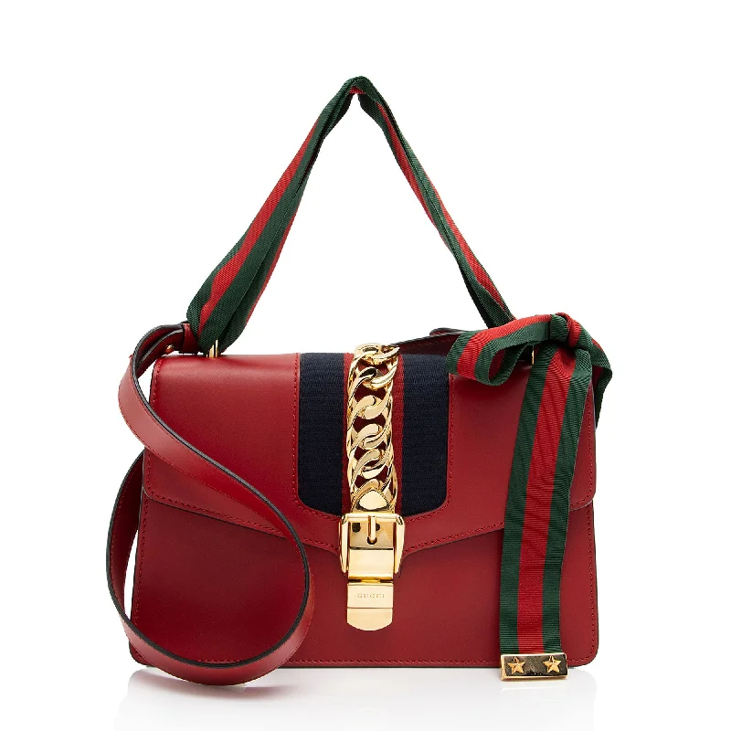 Gucci Calfskin Sylvie Small Shoulder Bag (SHF-pDYCA5)