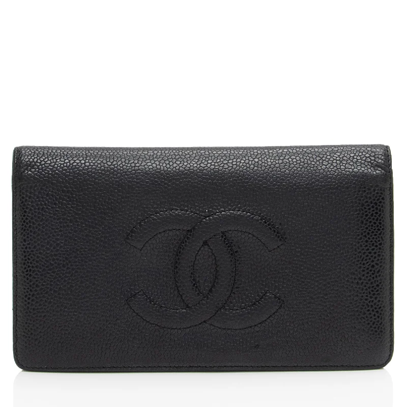 Chanel Caviar Leather Timeless CC Yen Wallet (SHF-LO1ZVY)