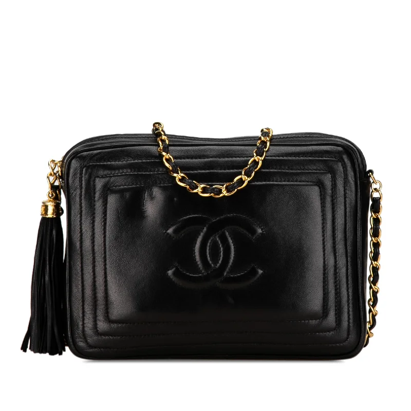 Chanel CC Lambskin Tassel Crossbody (SHG-gl9A7s)