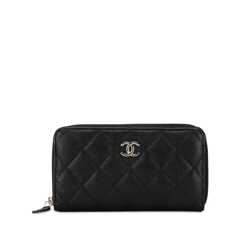 Chanel CC Quilted Caviar Zip Around Wallet (SHG-qgCY15)