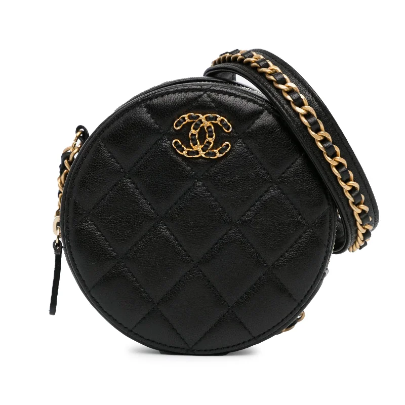 Chanel CC Quilted Lambskin Round Crossbody (SHG-33ZDhg)