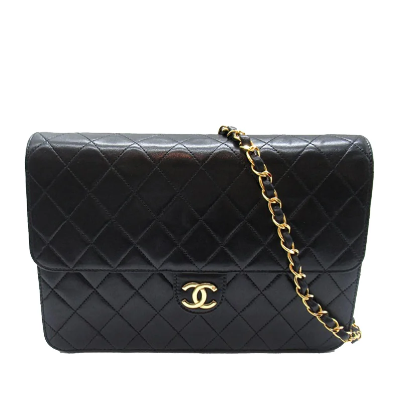 Chanel CC Quilted Lambskin Single Flap (SHG-iO4bfz)