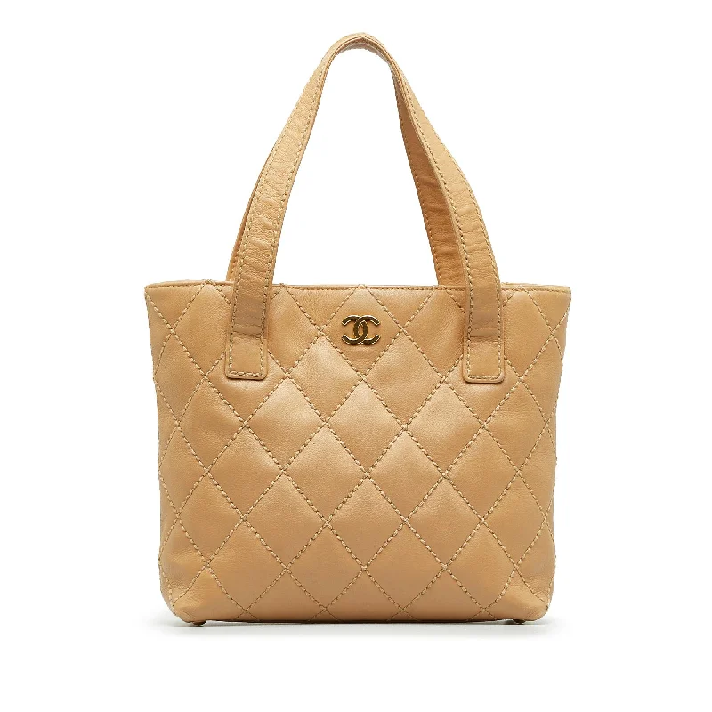 Chanel CC Wild Stitch Handbag (SHG-ccsMzT)