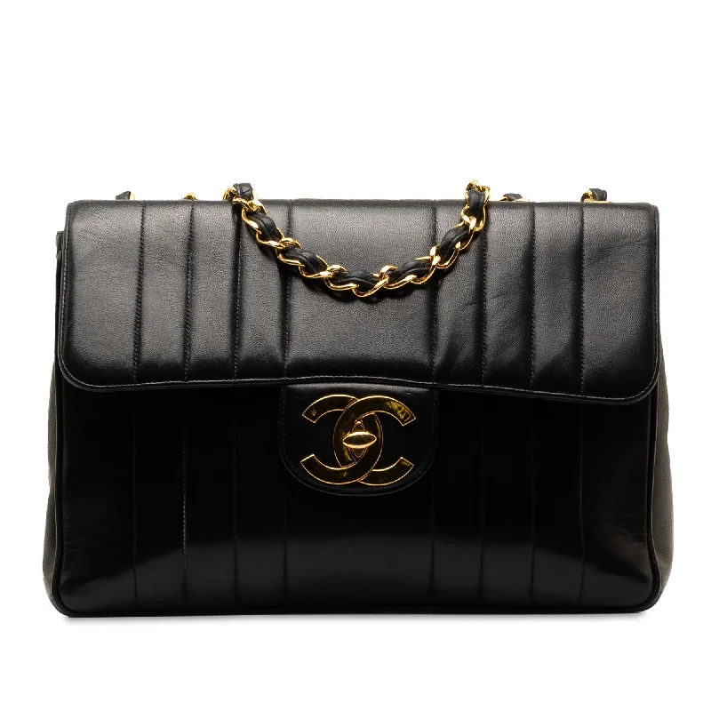 Chanel Jumbo Vertical Quilt Lambskin Single Flap (SHG-NNbZF8)