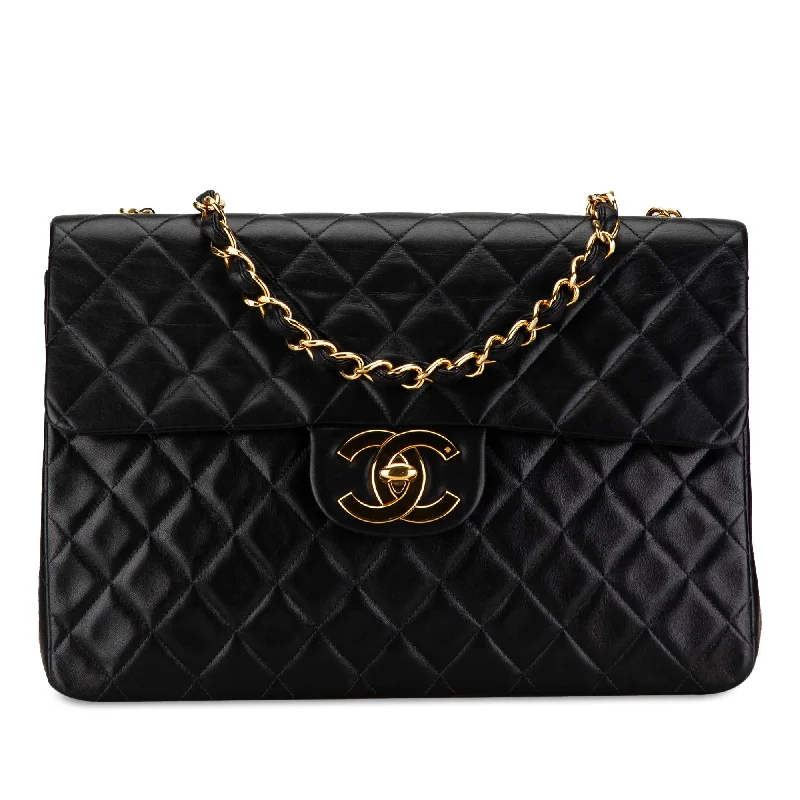 Chanel Maxi XL Classic Lambskin Single Flap (SHG-vNBmIg)