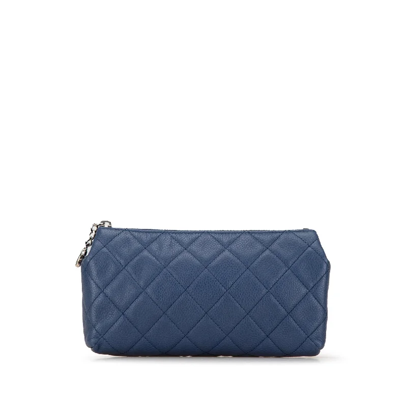 Chanel Quilted Caviar Pouch (SHG-Q8nLiP)