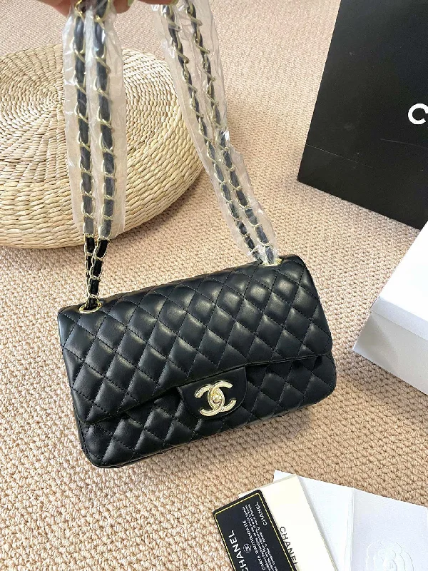 CHANEL BLACK CHAIN BAG HANDBAG