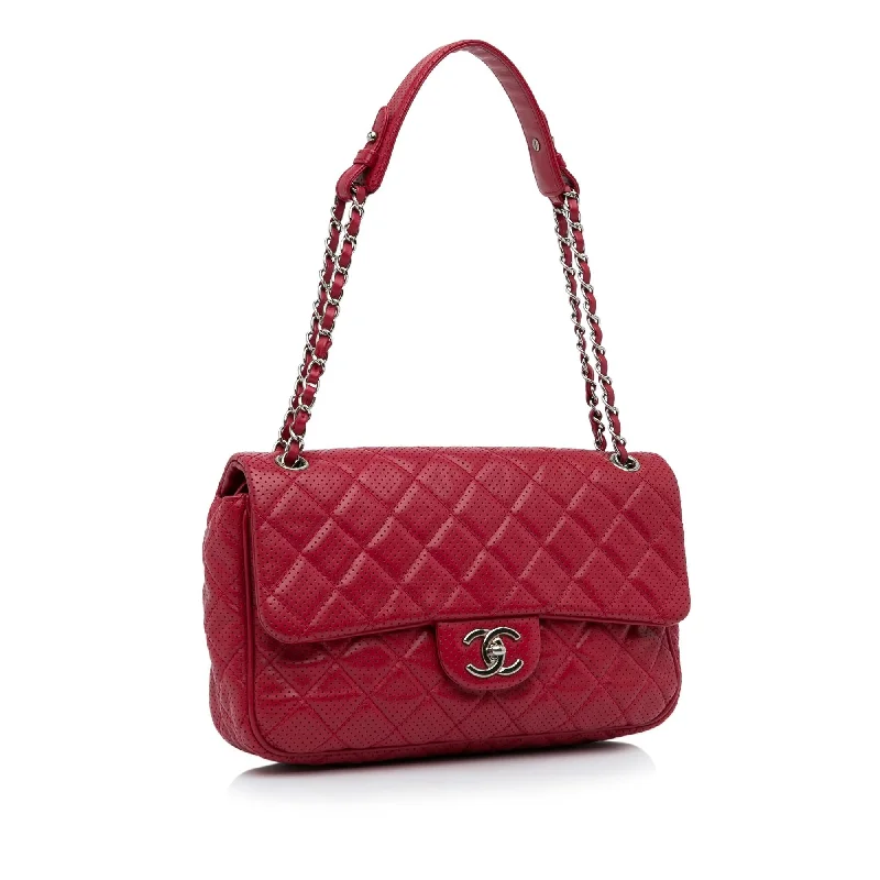 Chanel Jumbo Classic Perforated Lambskin Single Flap (nXRiI3)