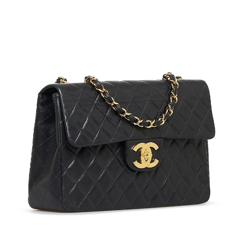 Chanel Maxi Classic Lambskin Single Flap (ikRhGF)