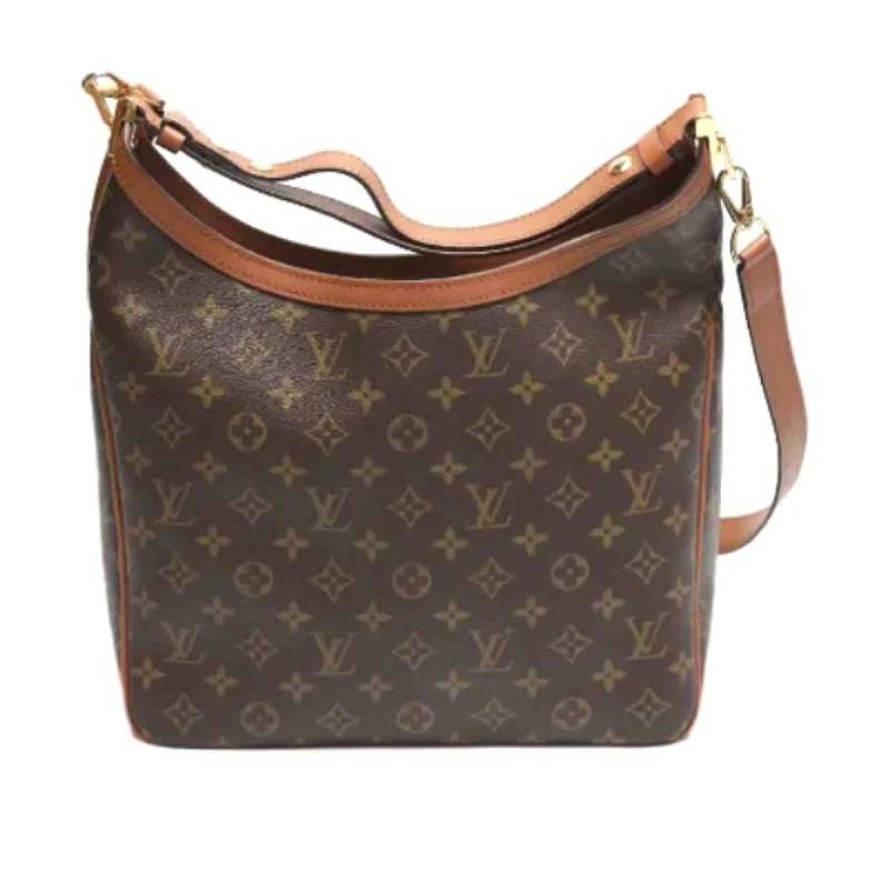 LOUIS VUITTON Dauphine Mm Shoulder Bag